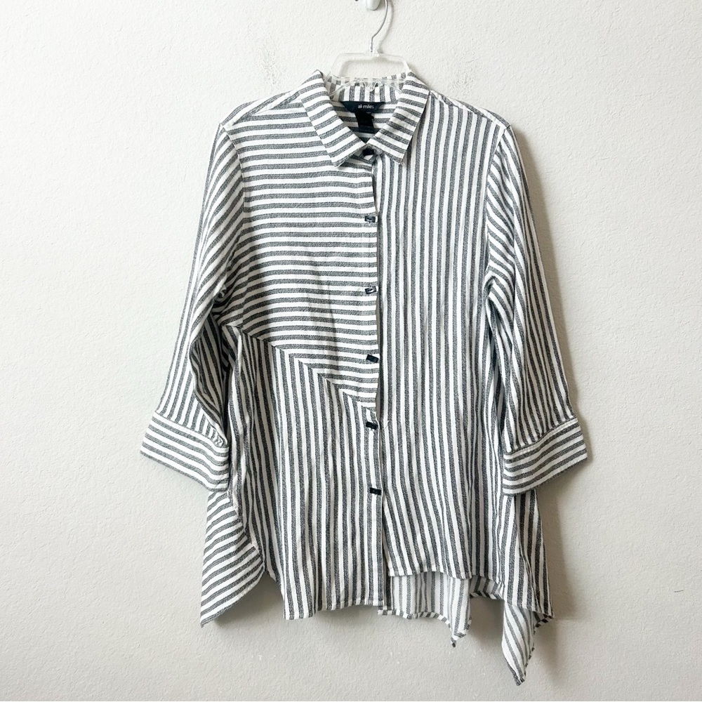 Ali Miles Black & Gray Stripe Button Front & Back Uneven Hem Tunic Blouse
